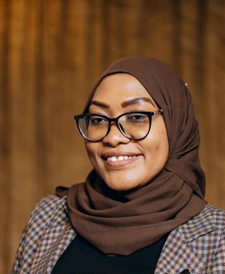 Dr Khadija - Professional Coach